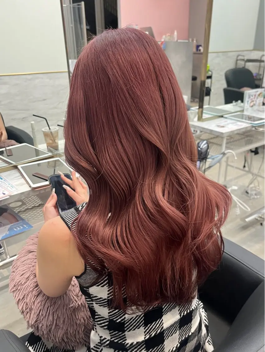 ロング カラー ヘアカラー のあ/カットモデル/ ブリーチモデルのヘアスタイル