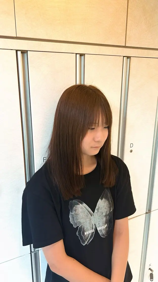 セミロング レイヤーカット ローレイヤー コテ巻きパーマ/ 韓国レイヤー/なおのヘアスタイル