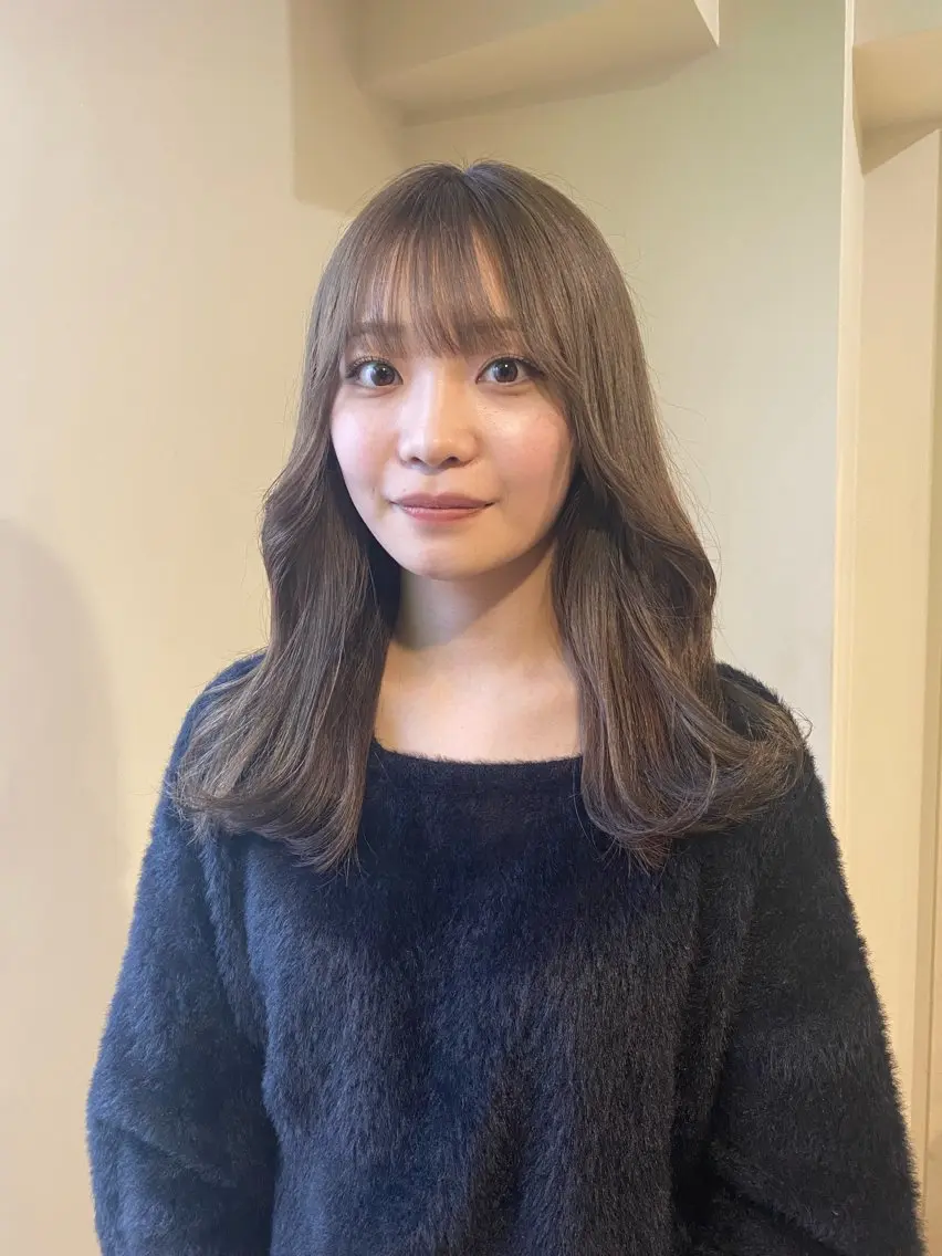 ミディアム カラー ベージュカラー ブリーチ ブリーチなしベージュ カラー✨Takeのヘアスタイル
