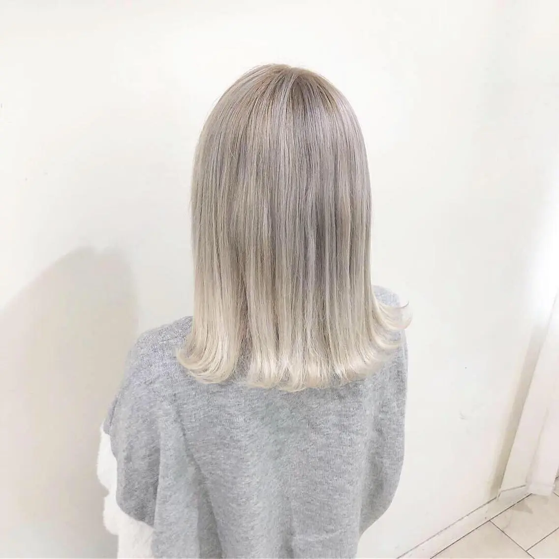 ミディアム カット ヘアカラー トリートメント Eir-noah- 武中 直矢のヘアスタイル