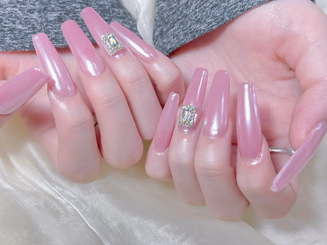 ネイル 🎀ネイルサロン エクラYUI🎀のネイルデザイン
