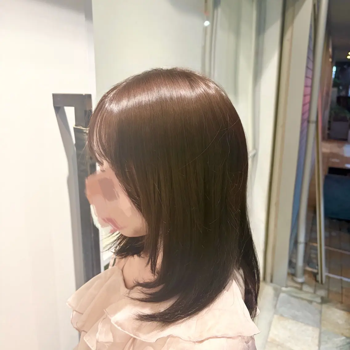 ミディアム カラー ベージュカラー 透明感カラー グレージュ ヘアカラー nico🎀 ワンカラー／縮毛矯正のヘアスタイル