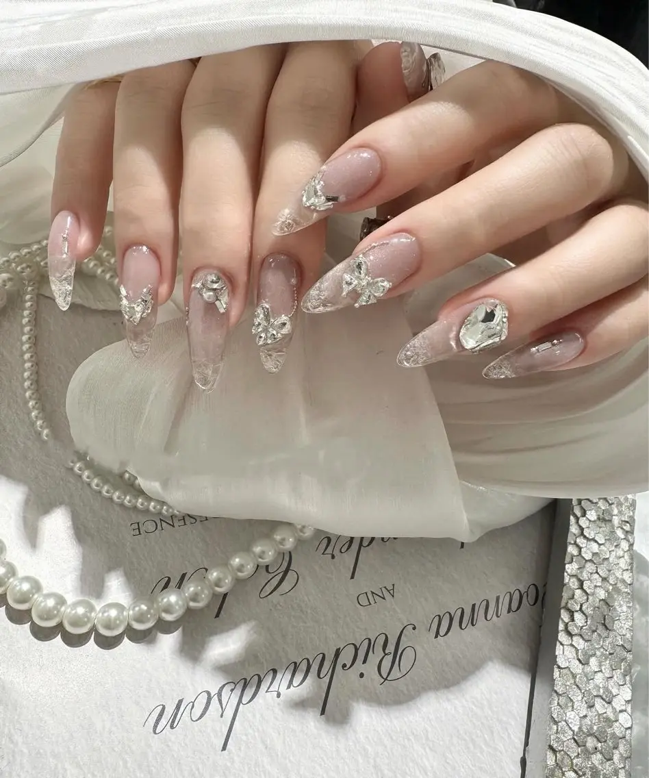 ネイル ハンドネイル Rina Mika Nailsのネイルデザイン