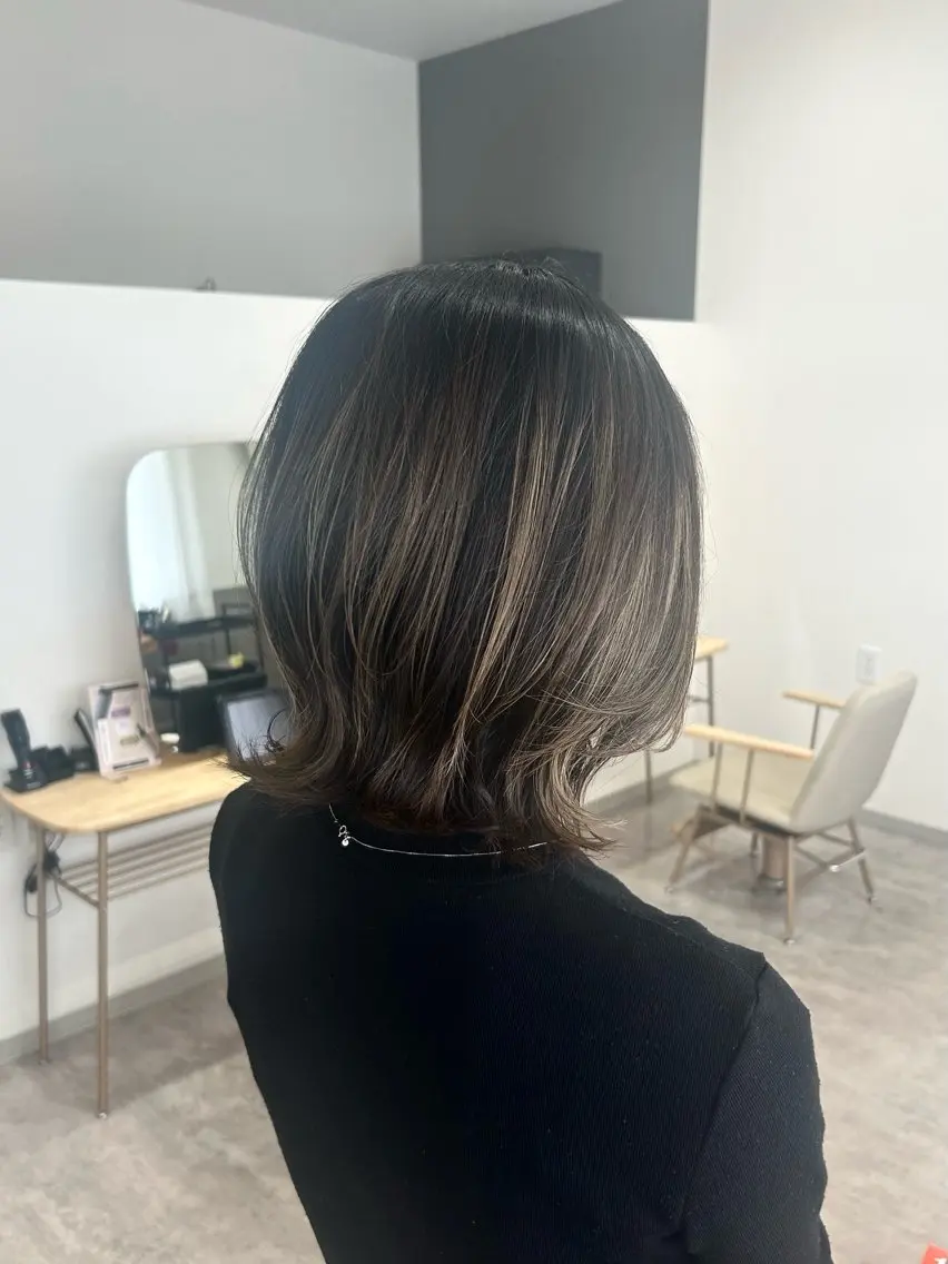 ショート カット jammin / 岡村 亜胡のヘアスタイル