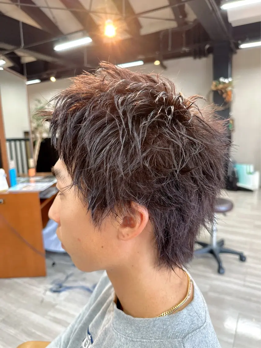 カラー メンズ スパイキーショート バイオレットカラー arika オケシ　リョウダイのヘアスタイル