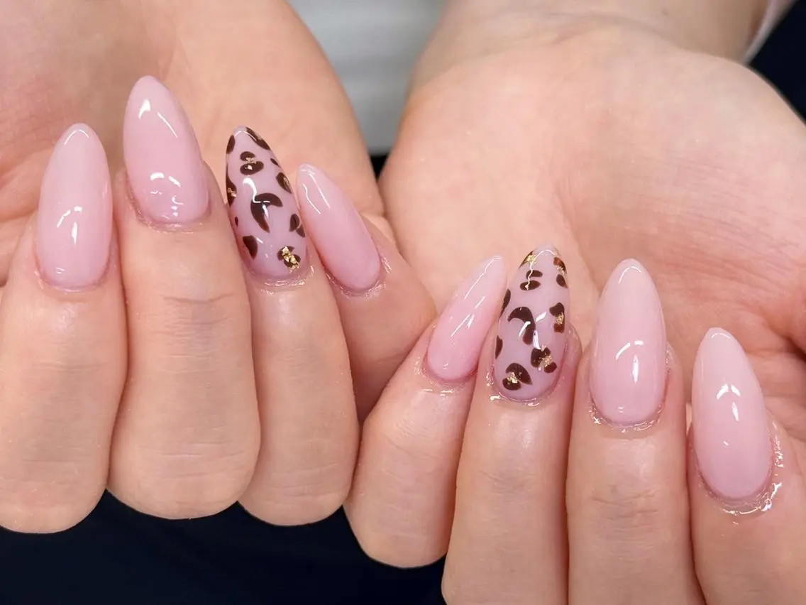 ネイル 💕リリ 🩷のネイルデザイン