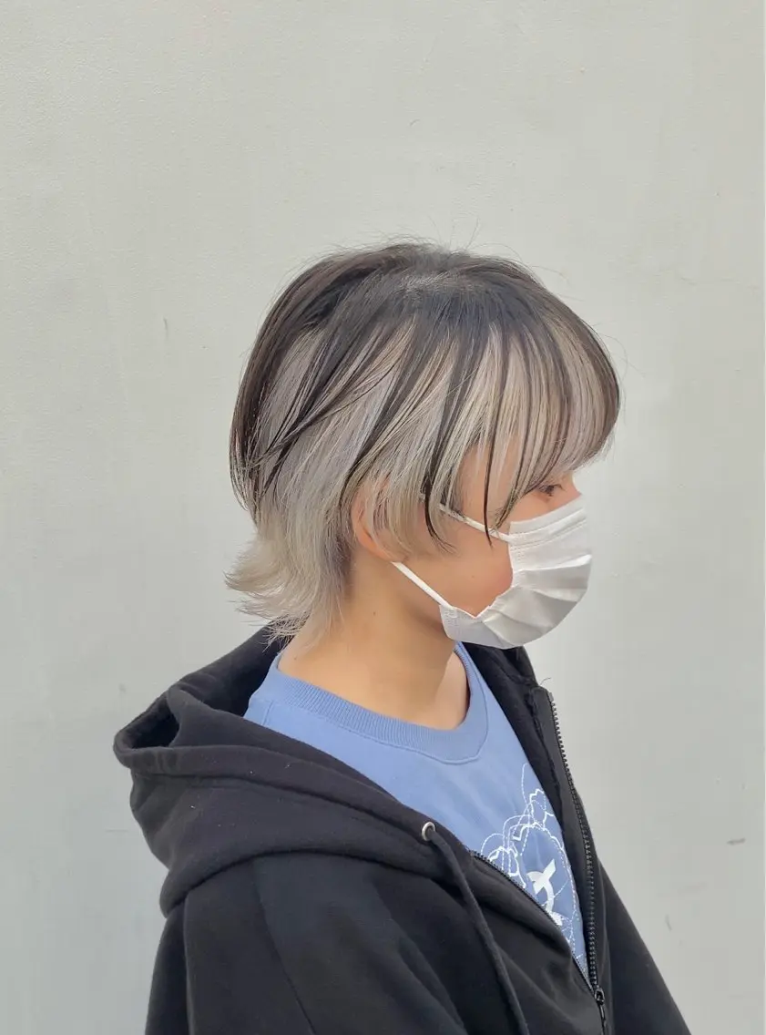 ショート カラー 黒髪 カット ヘアカラー トリートメント 縮毛矯正×ブリーチ 西 太志のヘアスタイル