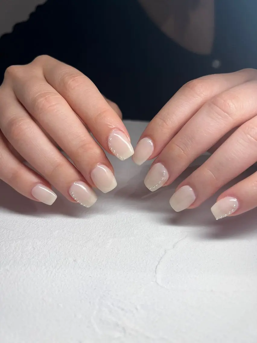 ケア+ワンカラーorラメグラデーション💅の写真