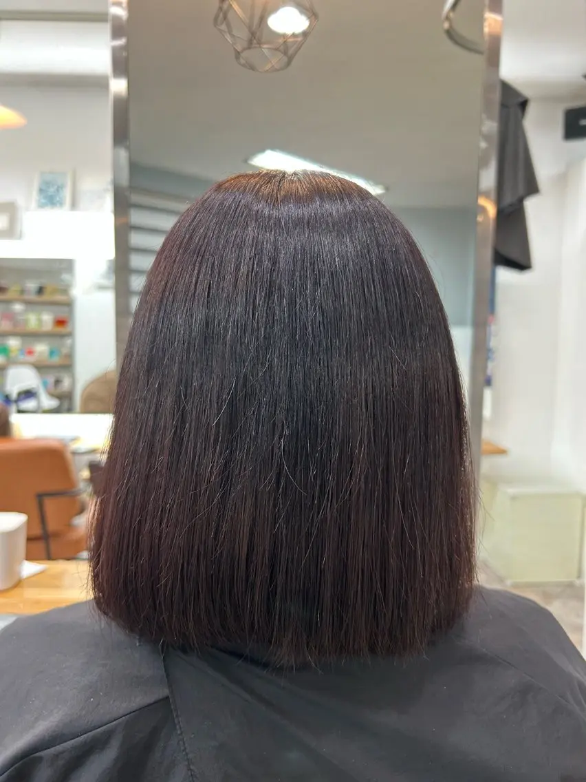 ミディアム カラー 永木 楓のヘアスタイル