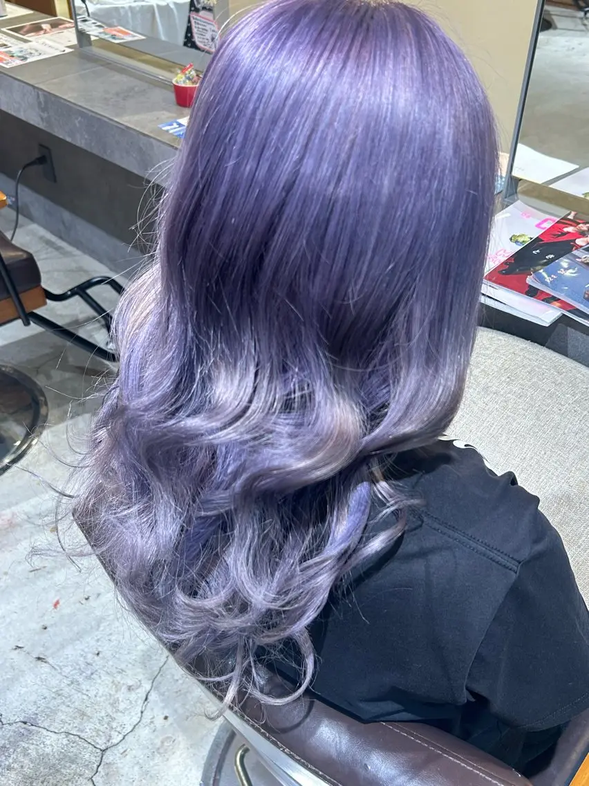 カラー 渕 克嘉のヘアスタイル