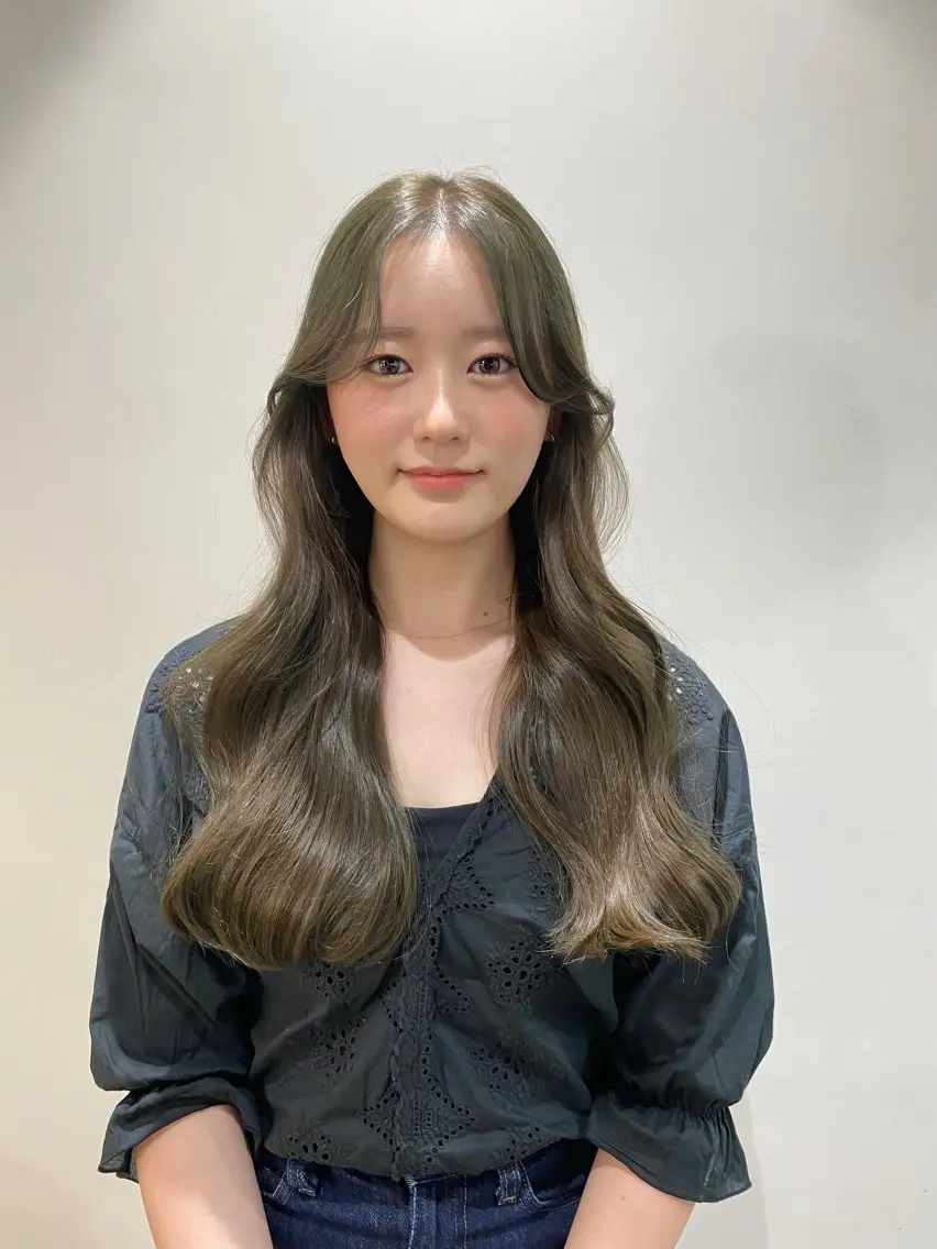 カラー カット ヘアカラー トリートメント RISAKO レイヤーカット🎀のヘアスタイル