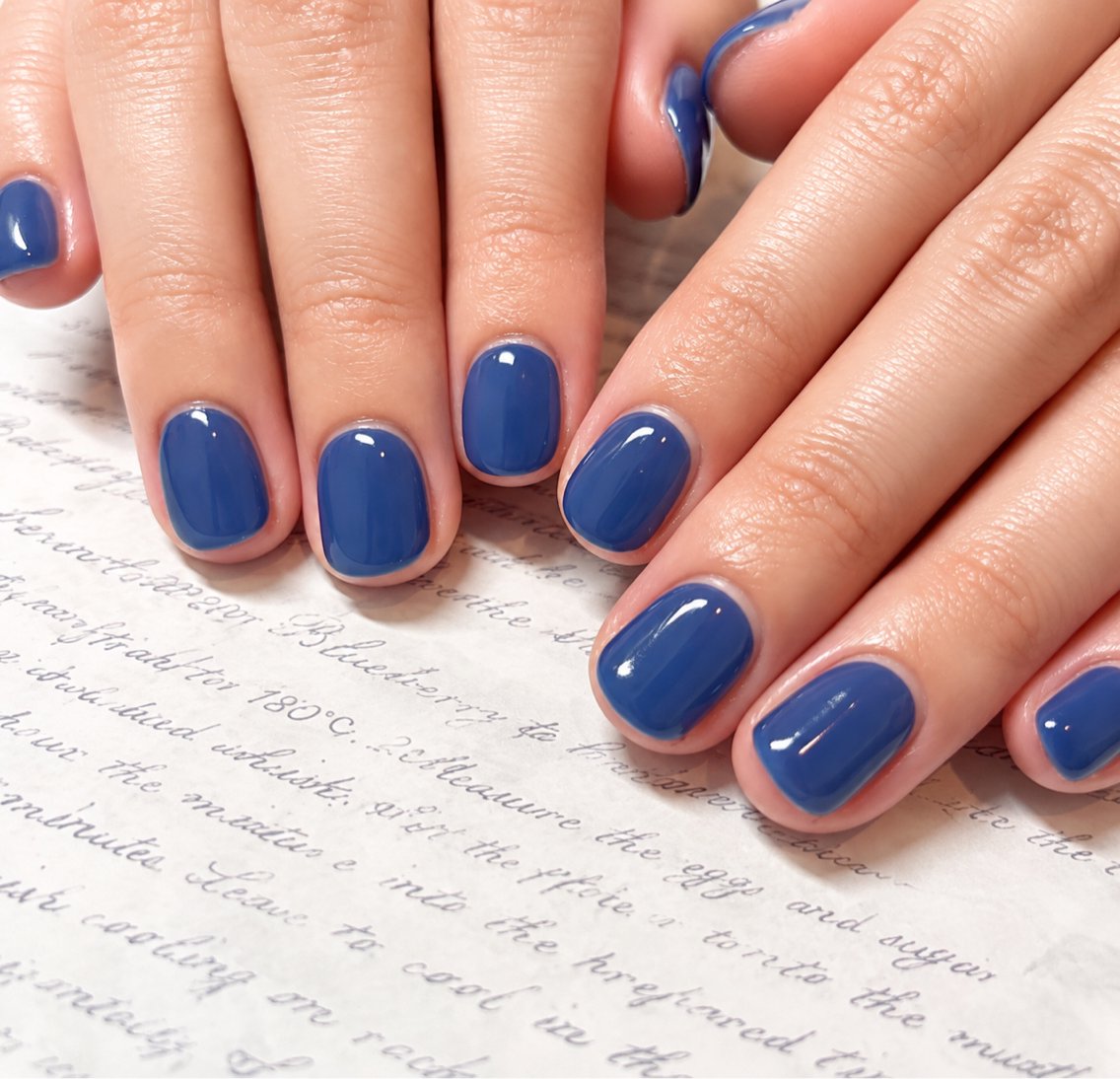 ネイル ハンドネイル li___nail 31のネイルデザイン