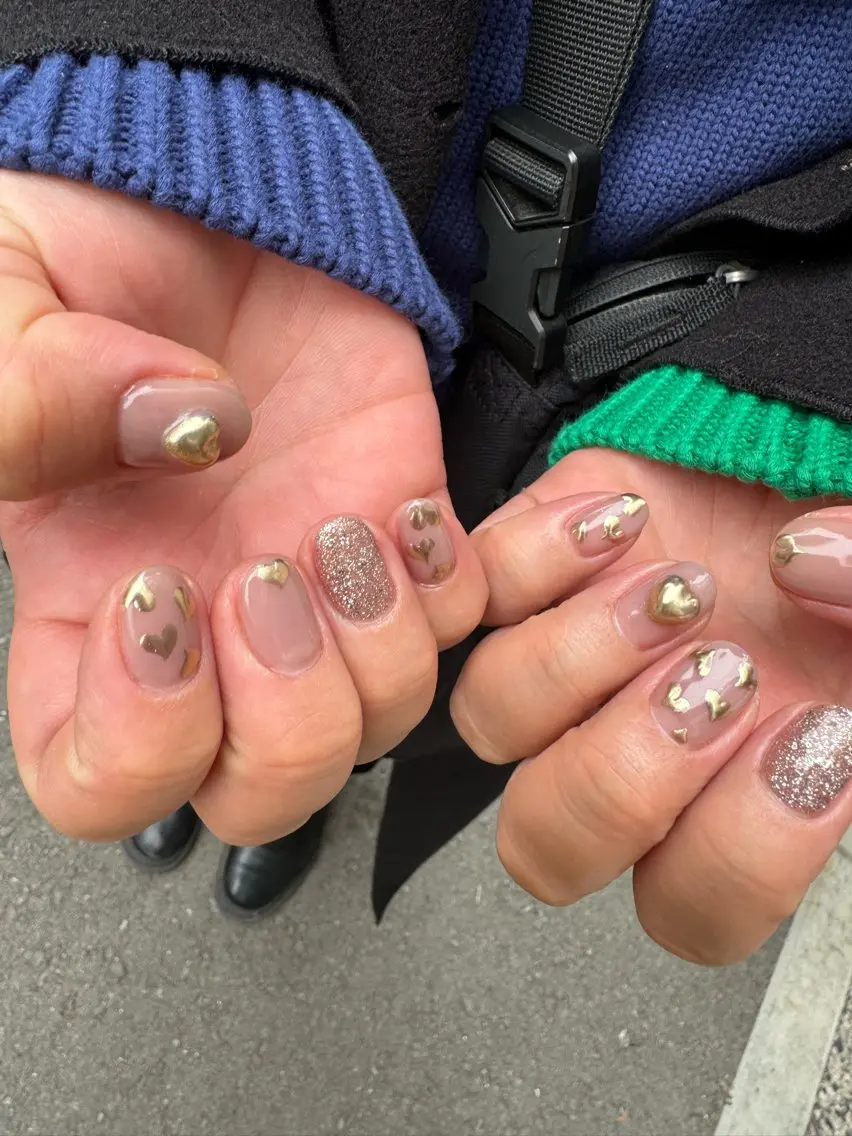 ネイル アートネイル フレンチネイル ゴールド ハート 韓国ネイル MH_ Nailのネイルデザイン