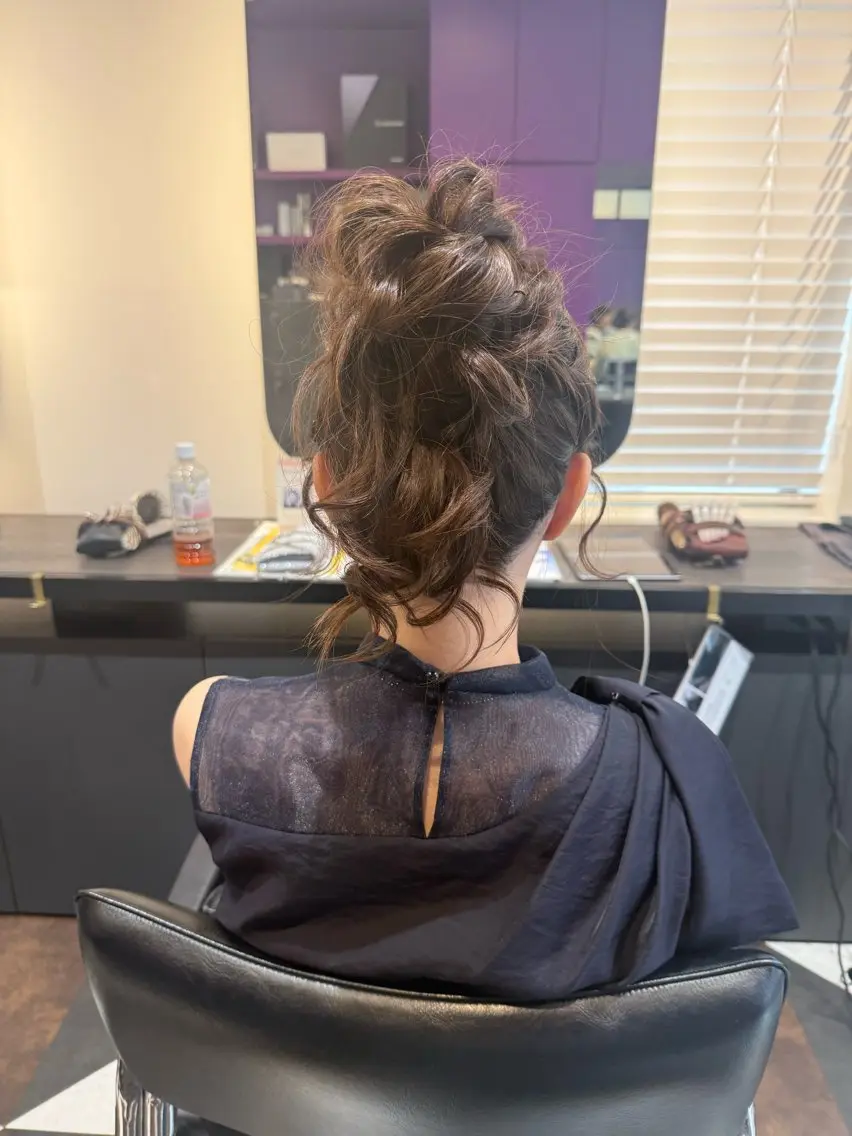 ロング ヘアアレンジ お団子ヘア 加藤 まりえのヘアスタイル