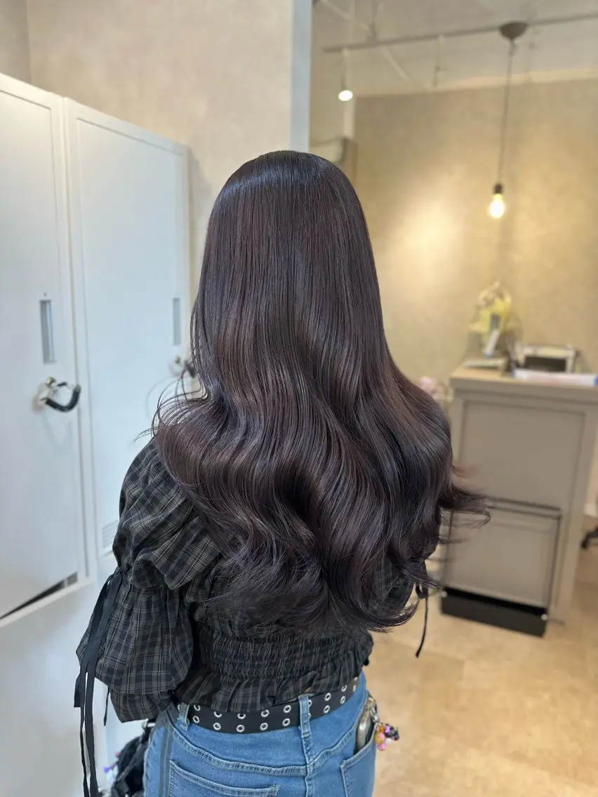 ロング 透明感/赤み消し reikoのヘアスタイル