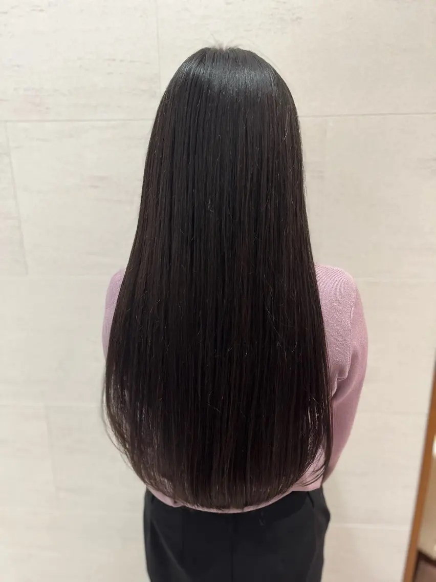 ロング 伊藤 アユミのヘアスタイル