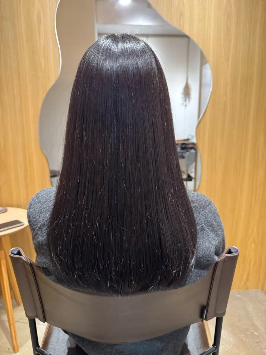 セミロング 🧤ル ウ🧤のヘアスタイル