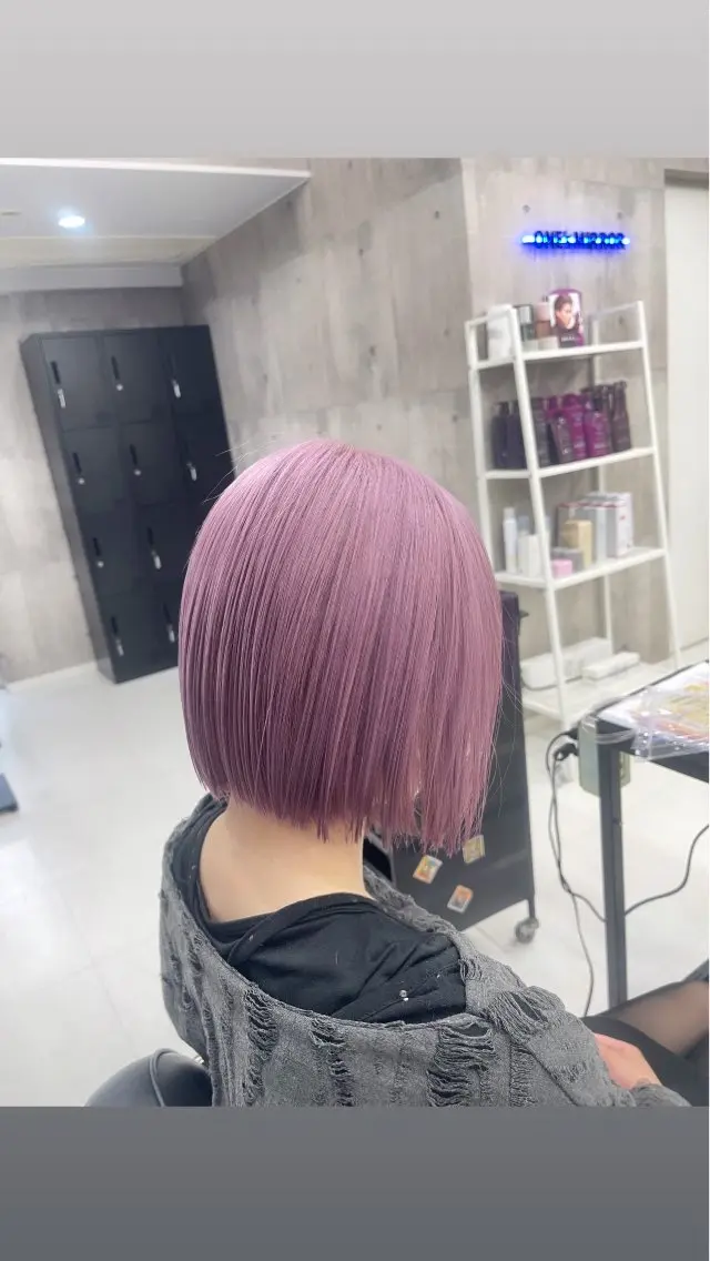 ミディアム カラー パーマ ヘアアレンジ メンズ キッズ レイヤーの魔術師 𓍼takumi𓍼のヘアスタイル