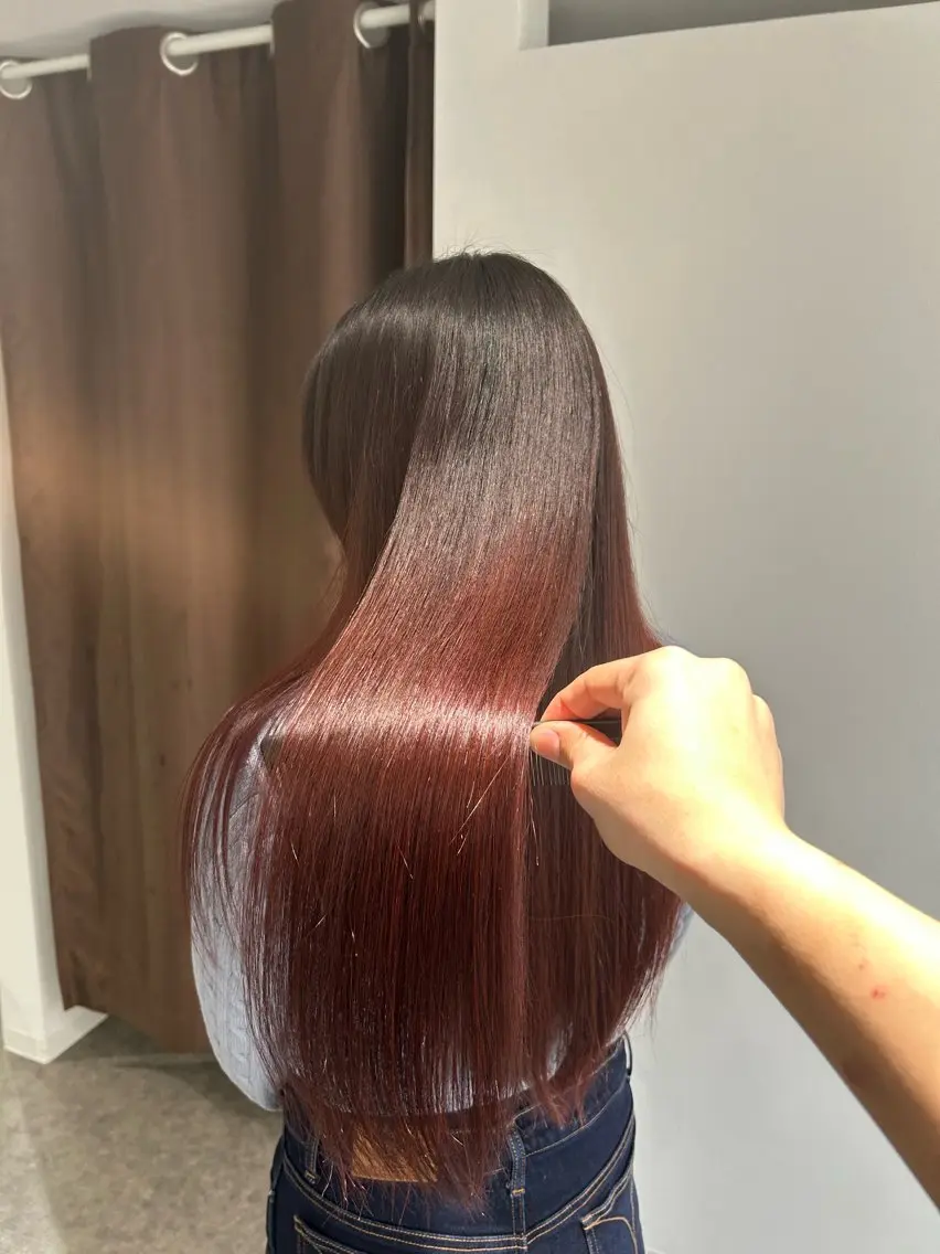 ロング 縮毛矯正 トリートメント タナカ レイヤのヘアスタイル