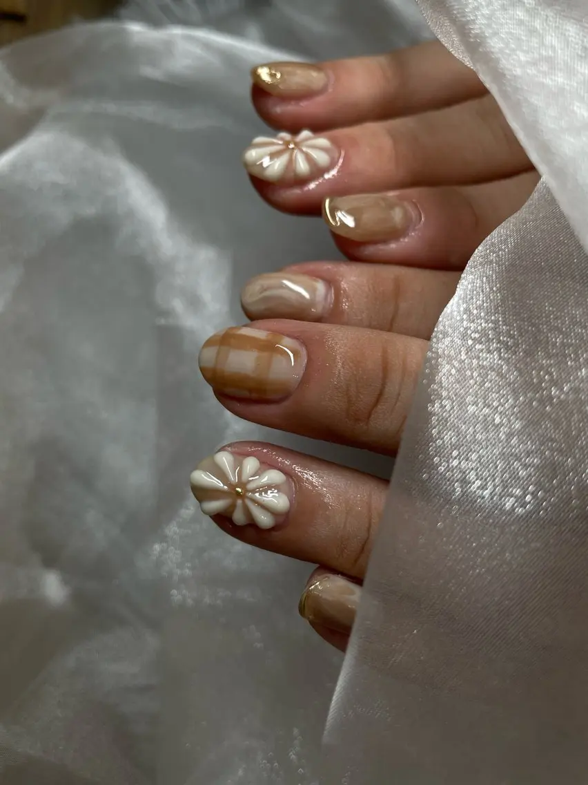 ネイル ニュアンスネイル 竹迫 秀美のネイルデザイン
