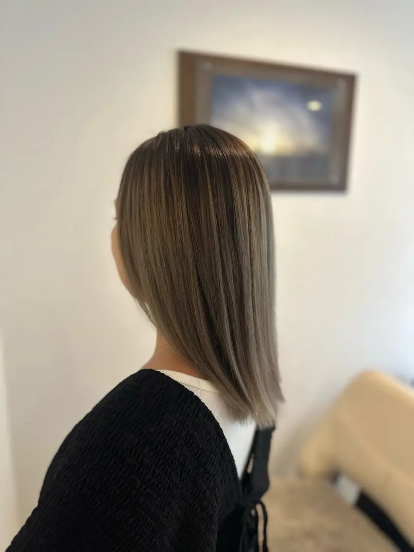 カラー uchida erikoのヘアスタイル