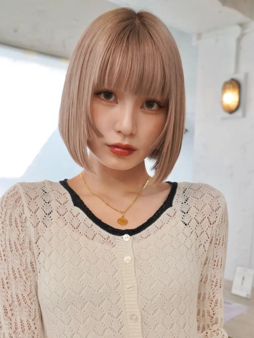 ショート カラー 切りっぱなしボブ ショートボブ ハイトーンカラー ボブ ショートヘア 🌟ショートボブ特化 美容師🌟ジョセフのヘアスタイル