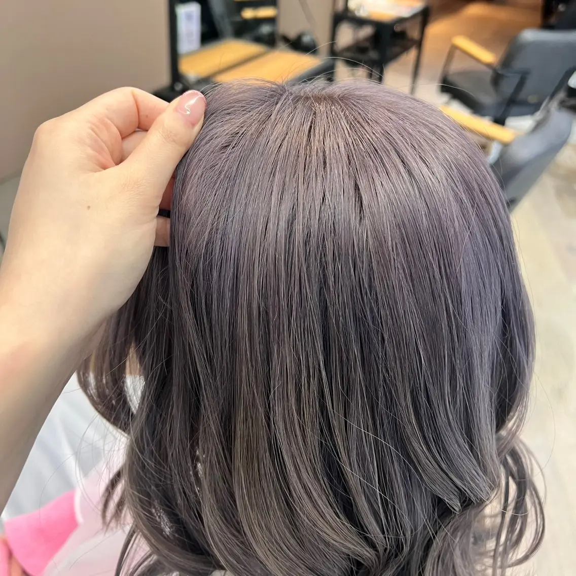 ミディアム カット ヘアカラー トリートメント オオバヤシ マホのヘアスタイル