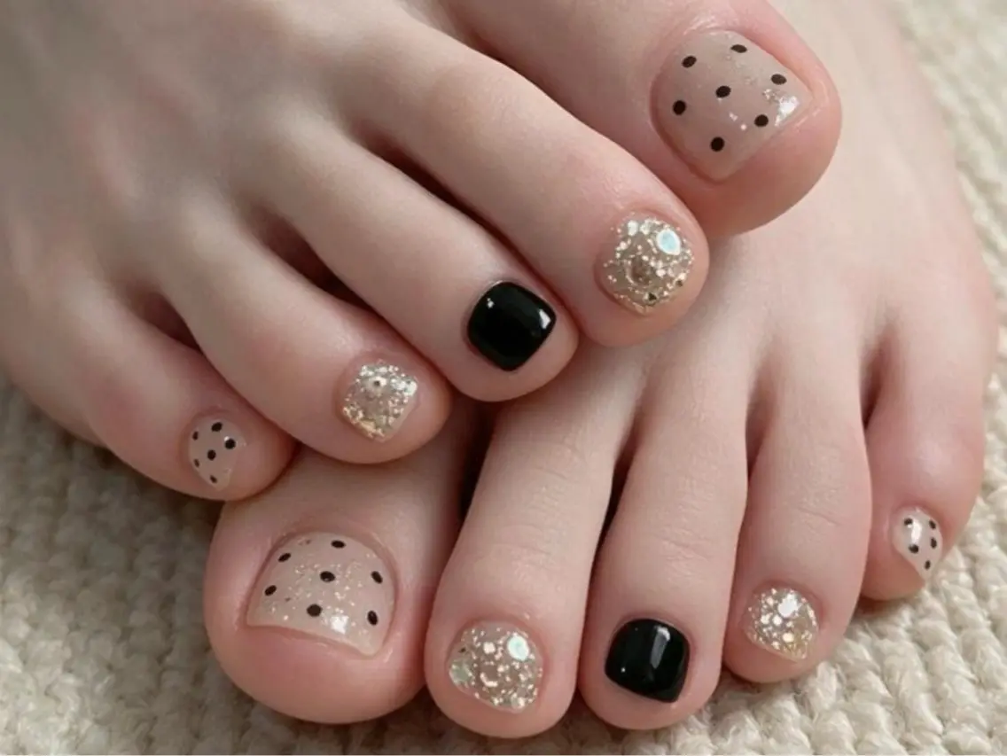 ネイル フットネイル U NAIL SALONのネイルデザイン