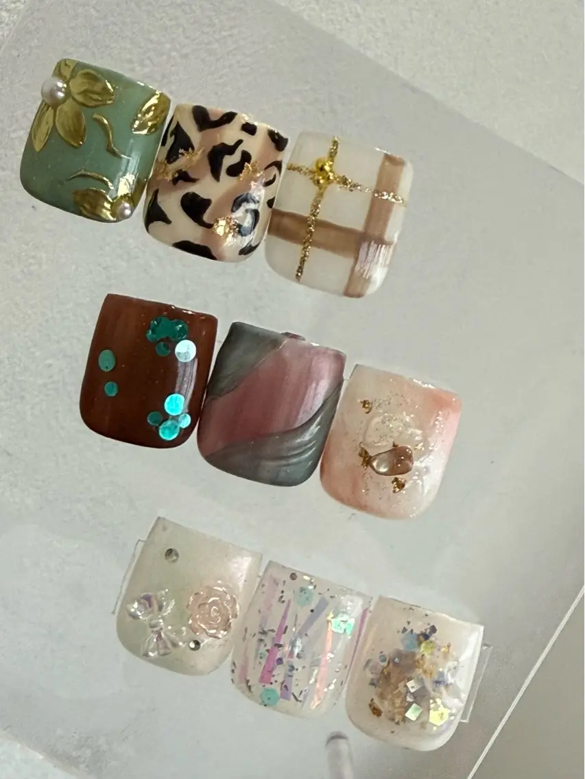 ネイル フットネイル ナチュリガ ネイル megumi.Sのネイルデザイン