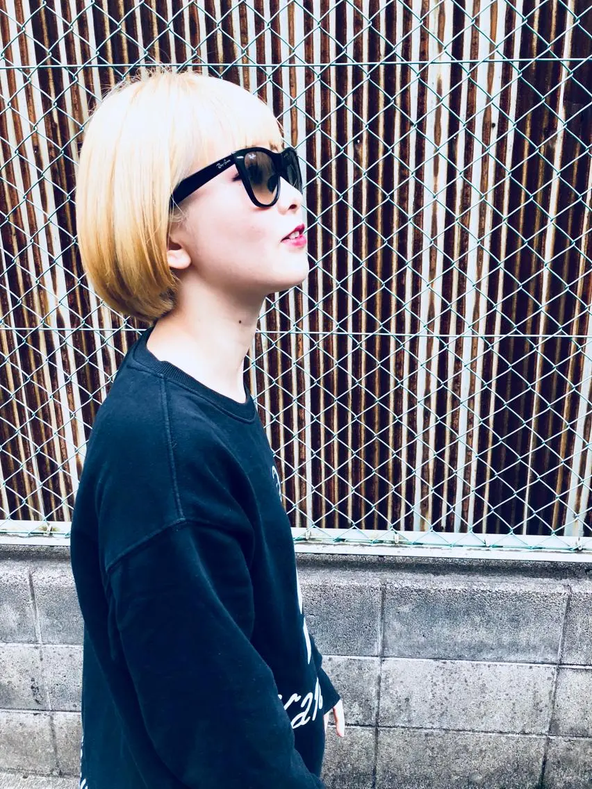 ダブルカラー(ワンブリーチ+フルカラー)の写真