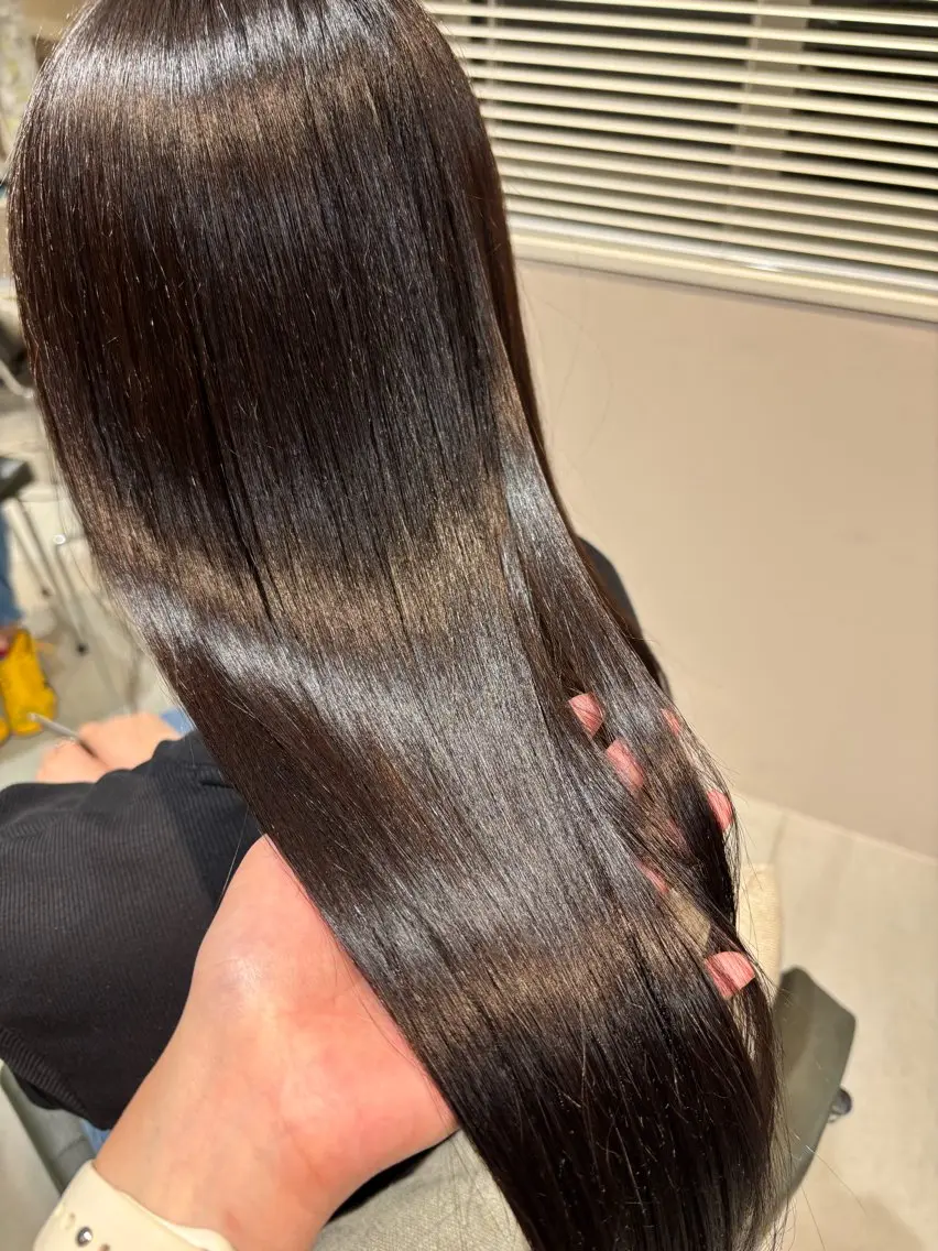 ロング トリートメント 橋本 愛結のヘアスタイル