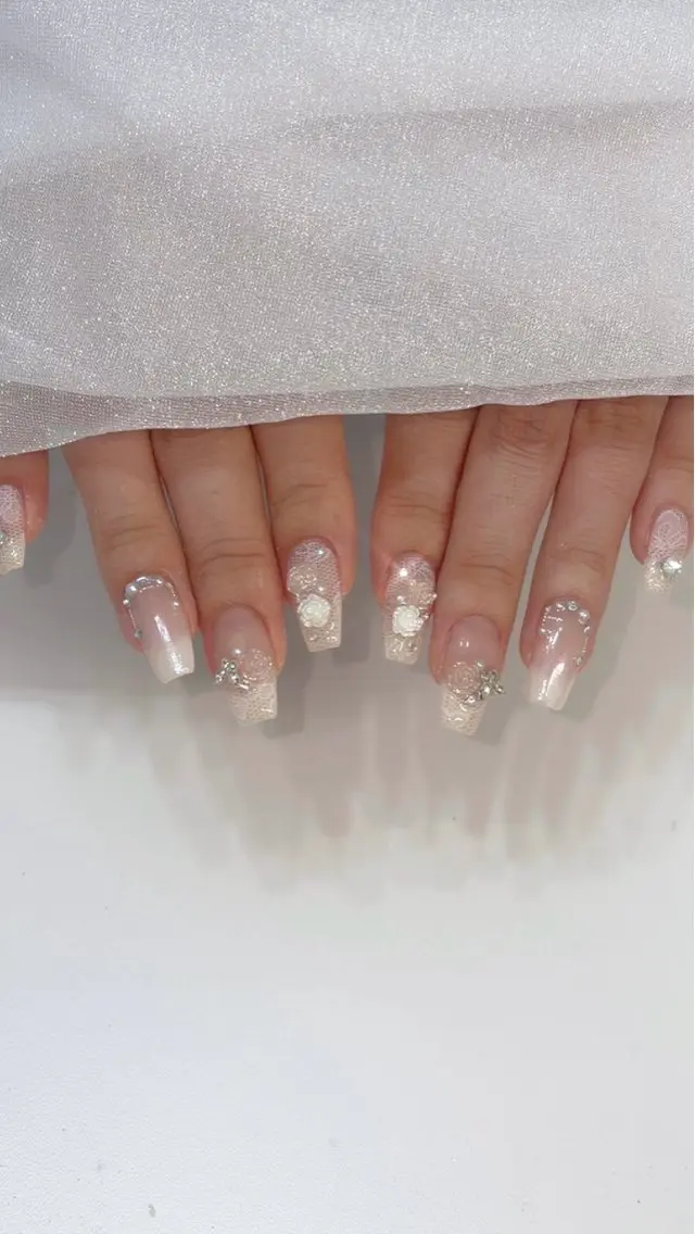 ネイル ハンドネイル . Natsumiのネイルデザイン