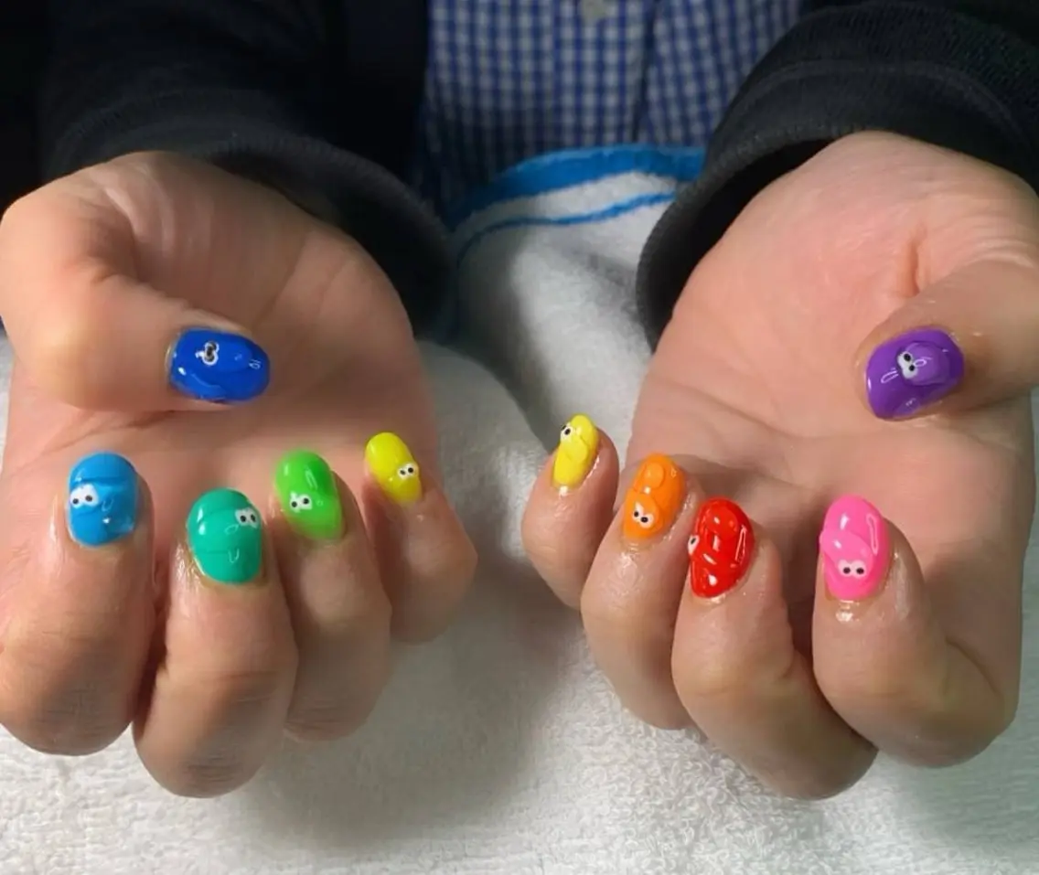ネイル ハンドネイル フットネイル MHR nailのネイルデザイン