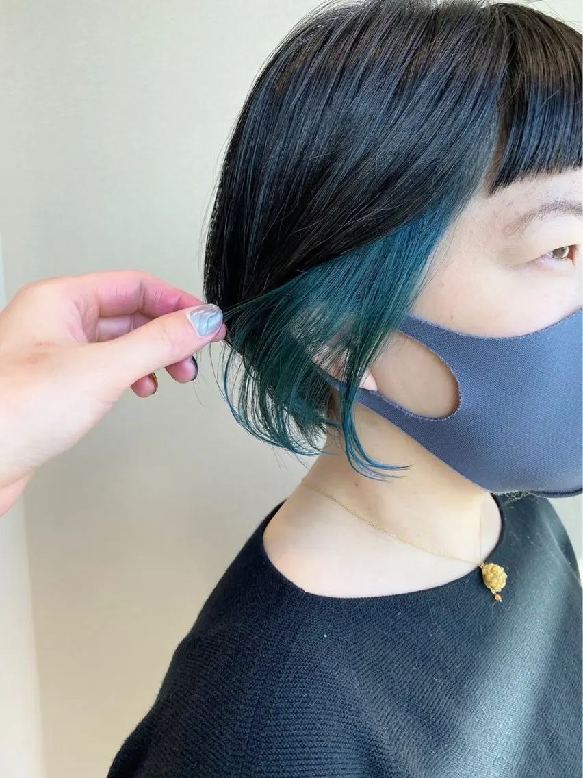 【ミニモモデル様限定❕】インナーカラー💎(ブリーチ範囲により料金変動することがあります)の写真