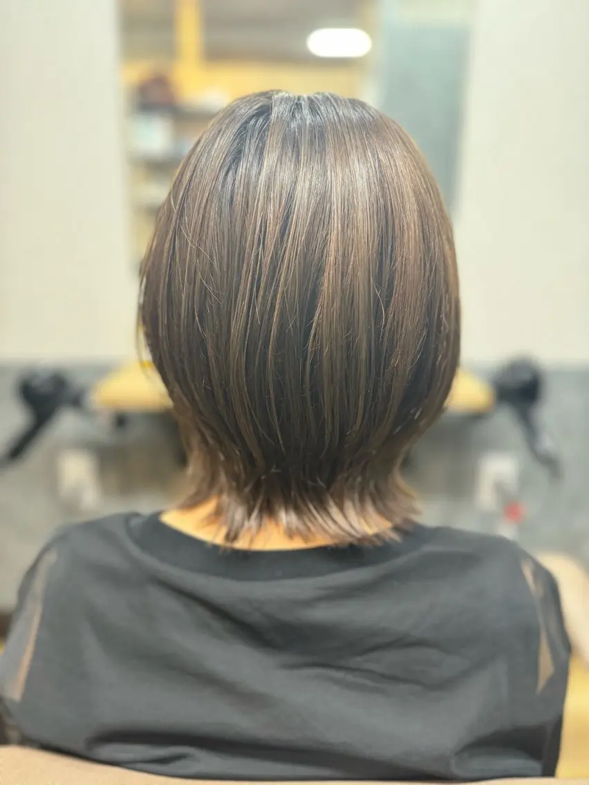 ミディアム カラー ボブレイヤー ボブ くびれヘア レイヤーカット reeed konnoのヘアスタイル