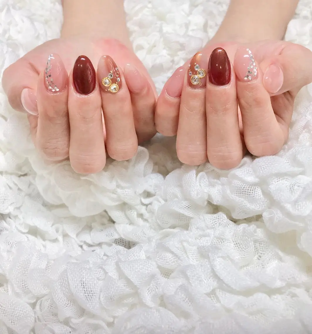 ネイル 土屋 智子のネイルデザイン