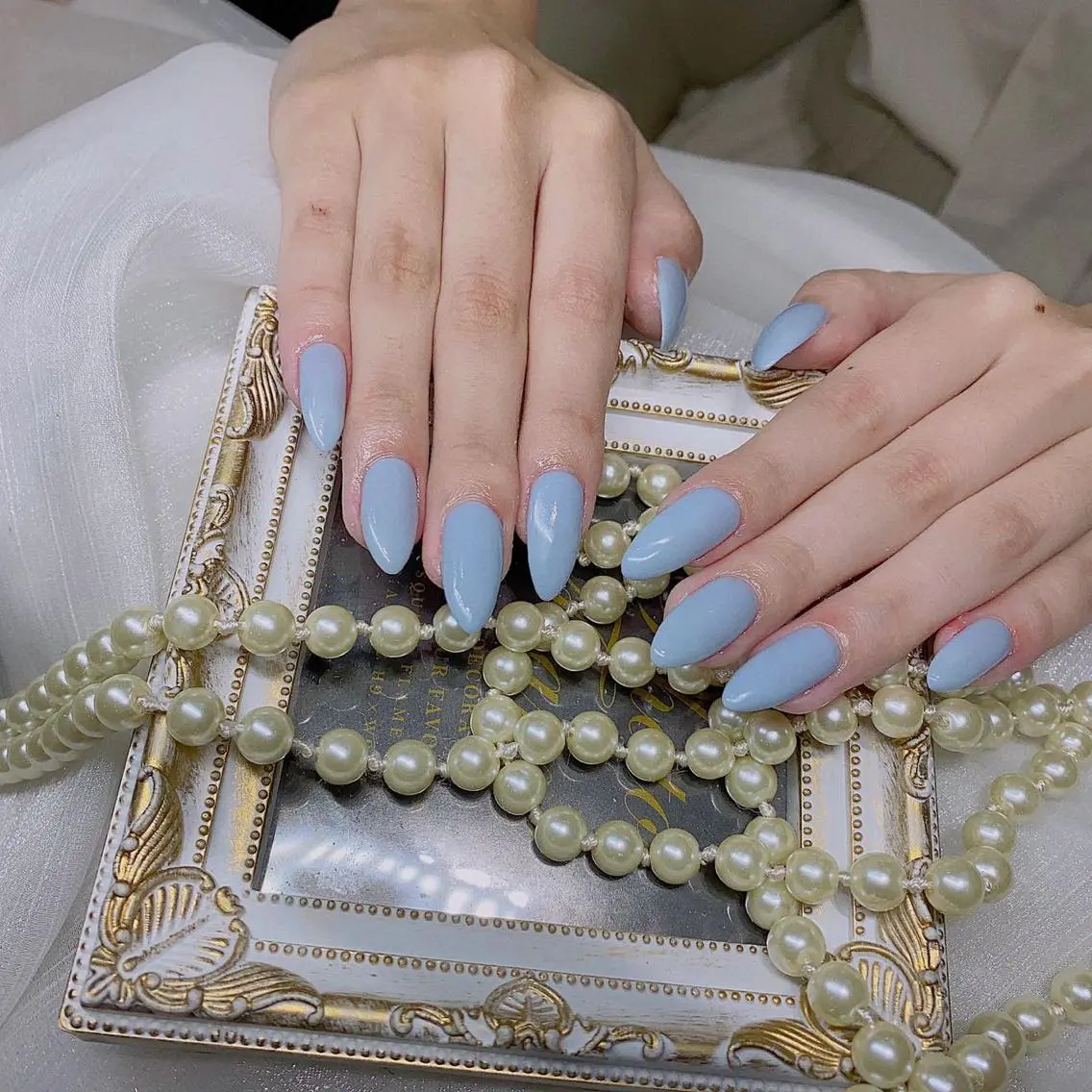 ネイル ハンドネイル Queens ciciのネイルデザイン