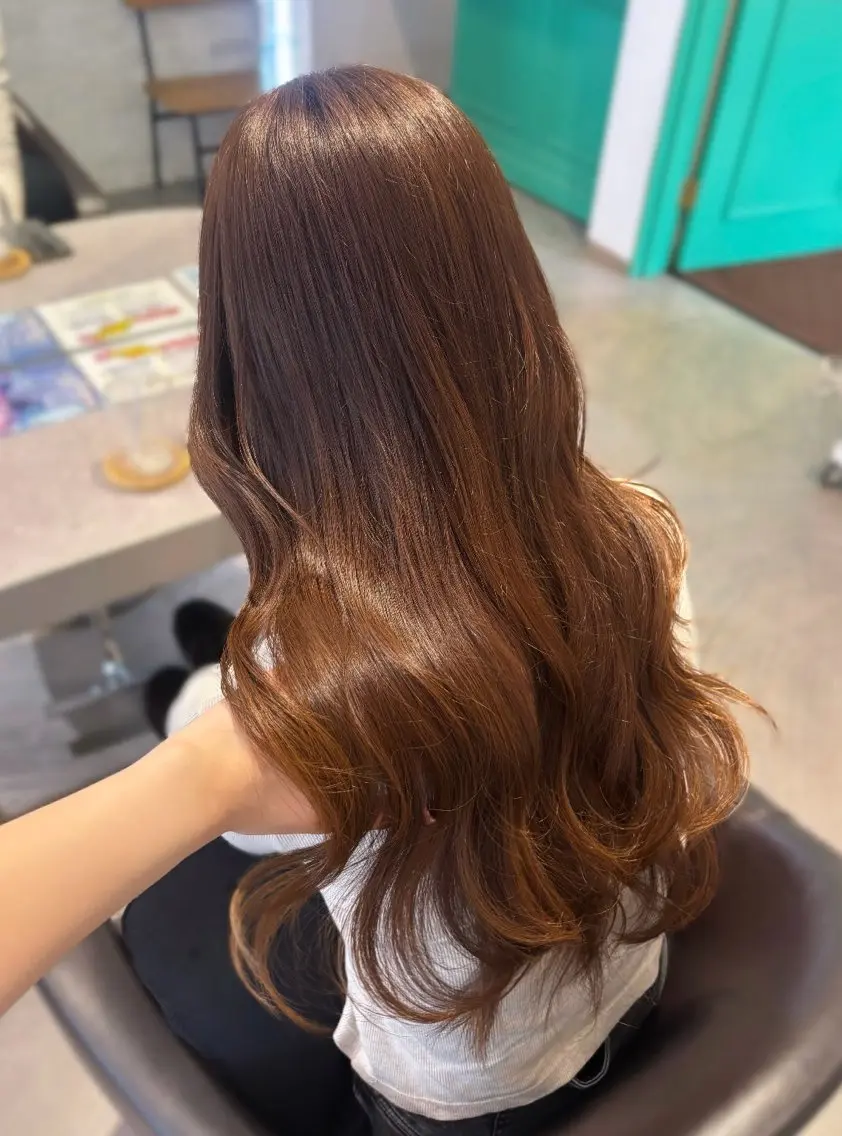 ロング ヘアカラー 彩菜 艶カラー.⋆𝜗𝜚のヘアスタイル