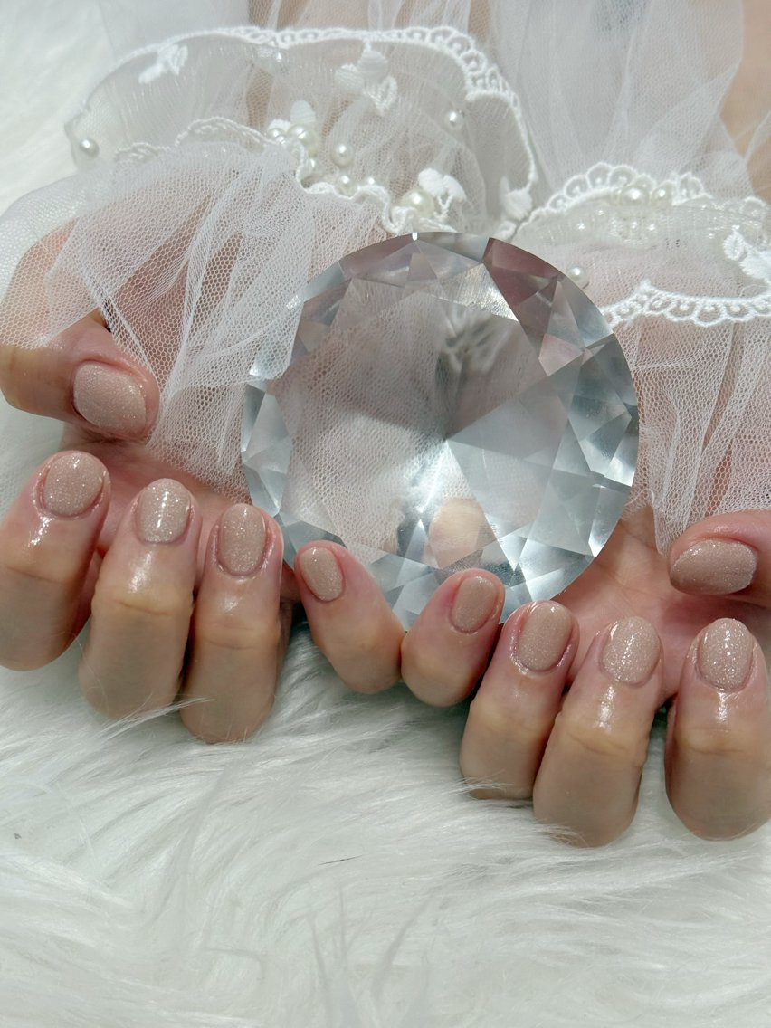 ネイル ハンドネイル esterella 𝐌𝐈𝐘𝐔𝐔のネイルデザイン