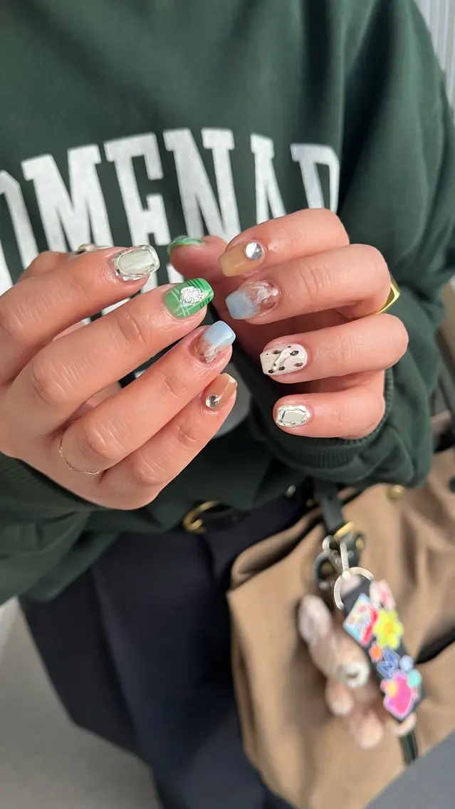 ネイル ハンドネイル フットネイル Nailsalon Fave/Rinaのネイルデザイン