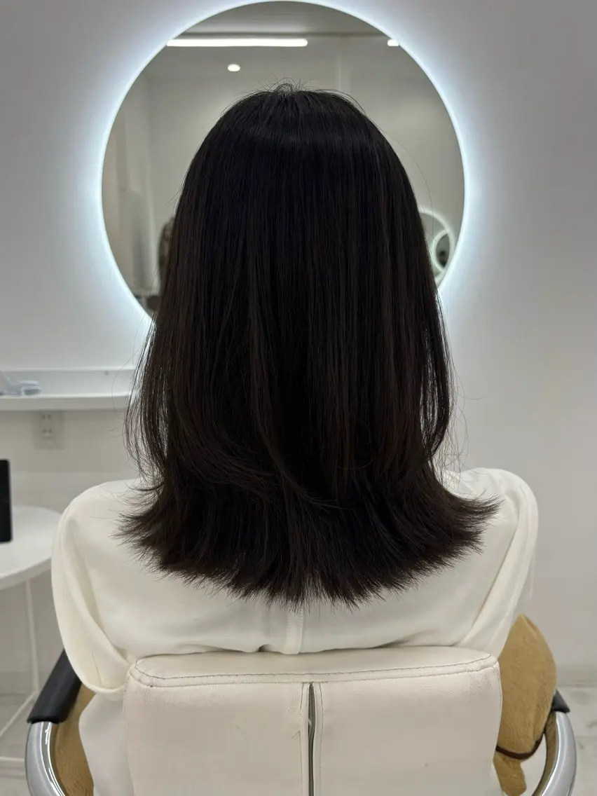 ミディアム カット トリートメント 【aini天王寺】 𝐚𝐢𝐫𝐢✂︎のヘアスタイル