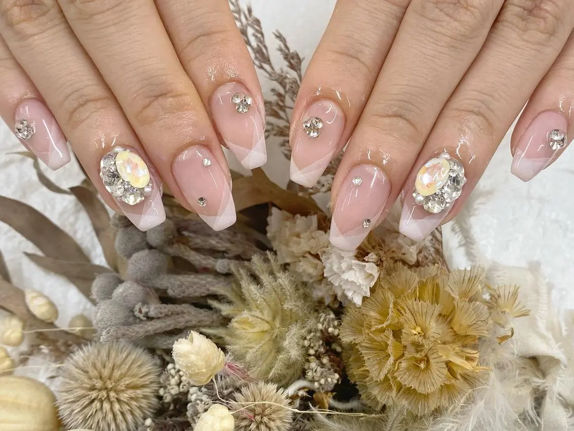 ネイル Nail Salon To Beのネイルデザイン
