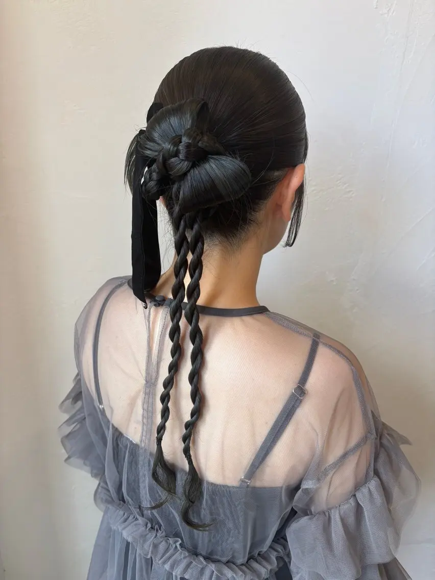 ヘアアレンジ 吉岡 茉穂のヘアスタイル