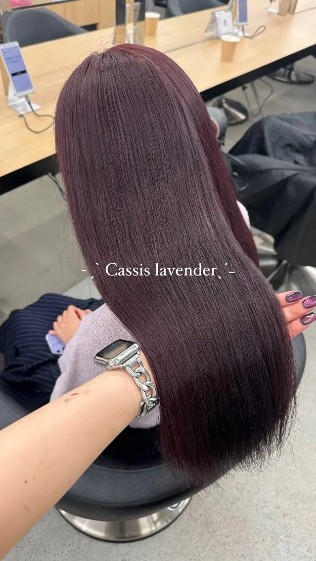 ロング カラー 暗髪🩶ラベンダー/ ブルー/ユウナ🤍のヘアスタイル