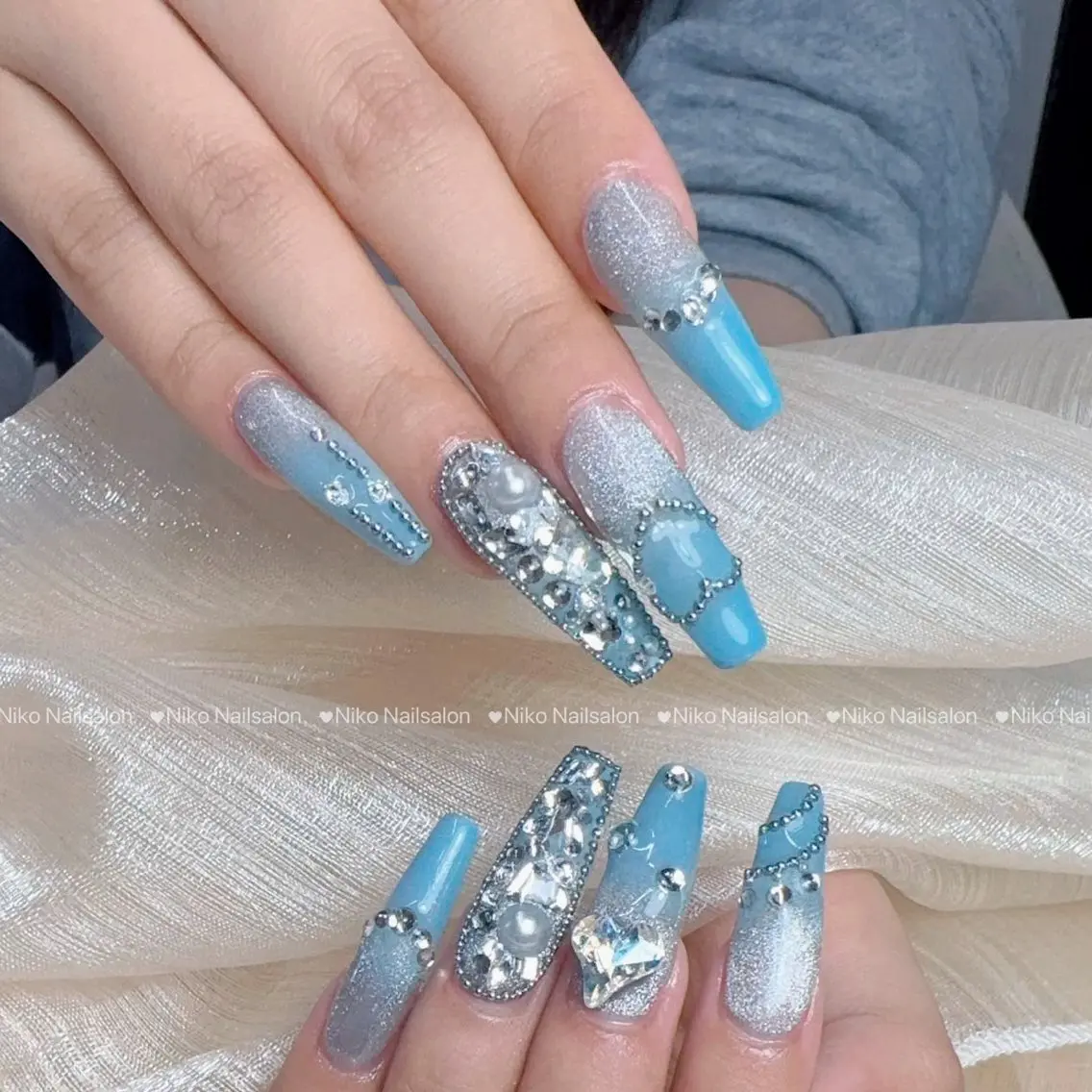 ネイル チークネイル 長さ出し フットネイル フレンチネイル ジェルネイル Niko Nail salon 銀座本店のネイルデザイン