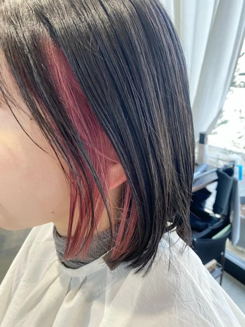 ミディアム カラー インナーカラー 立和名 泉のヘアスタイル