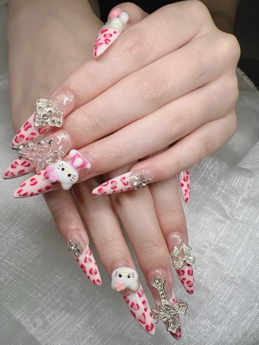 ネイル 長さ出し グラデーション キラキラネイル マグネットネイル ニュアンスネイル Lee Nails チップ長さだし専門店のネイルデザイン