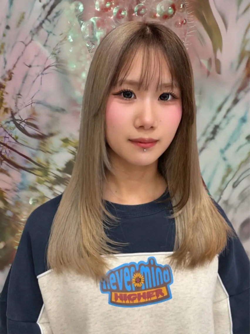 セミロング カラー ᴘʀɪᴢᴇ 🌜 ᴀɴʀɪ 🌜のヘアスタイル