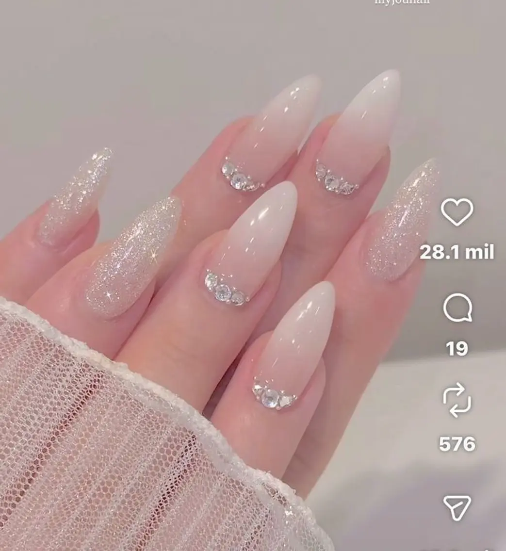 ネイル ハンドネイル hue nail1のネイルデザイン