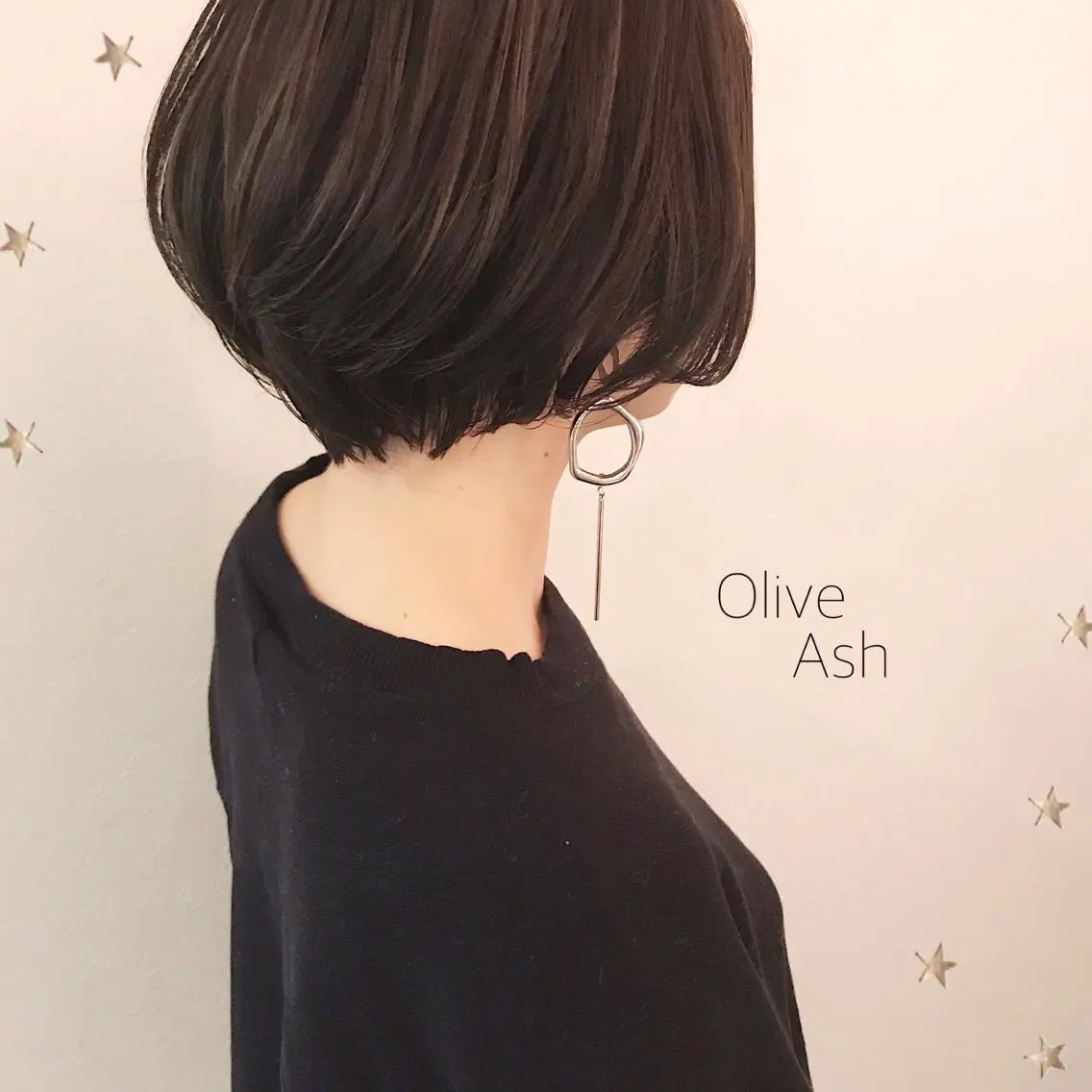 ショート カラー 市川 千夏のヘアスタイル